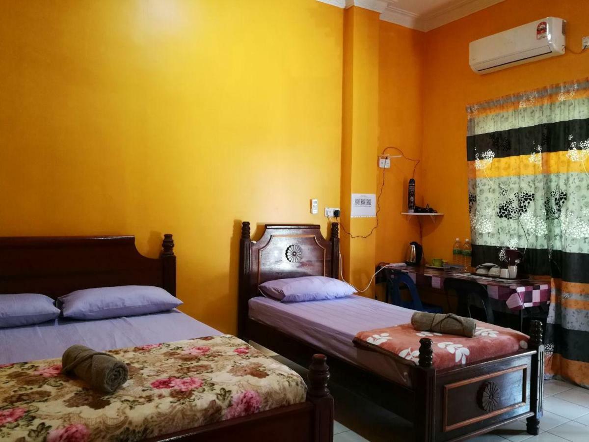 Homestay Koperasi Surau Alfalah เซมปอร์นา ภายนอก รูปภาพ