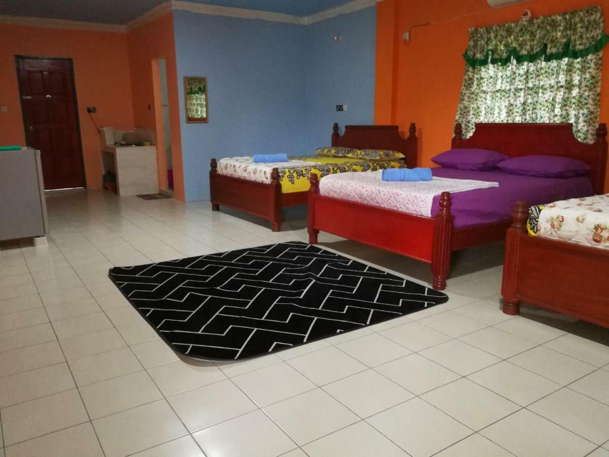 Homestay Koperasi Surau Alfalah เซมปอร์นา ภายนอก รูปภาพ